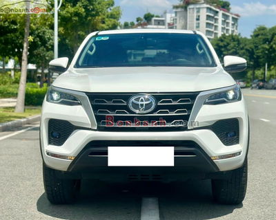 Xe Toyota Fortuner 2.4L 4x2 MT 2024