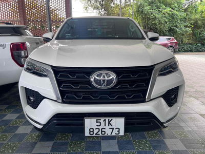 Toyota Fortuner 2022 2.4 4x2 MT - 70000 km