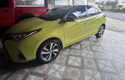 Toyota Yaris 2021 1.5G CVT - 18000 km