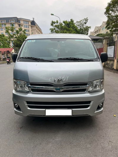 Toyota Hiace 2012 super wagon, máy xăng số tay