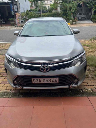 Toyota Camry 2015 2.0E - 100000 km