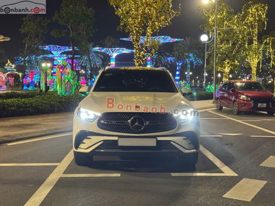 Xe Mercedes Benz GLC 300 4Matic 2023