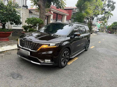 carnival 2.2D signature 2024 như moi