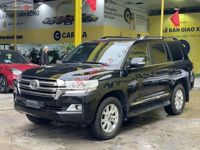 Xe Toyota Land Cruiser 4.6 V8 2019