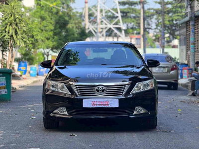 Toyota Camry 2012 2.5 G - 120000 km