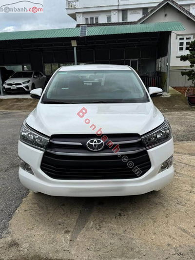 Xe Toyota Innova 2.0E 2019