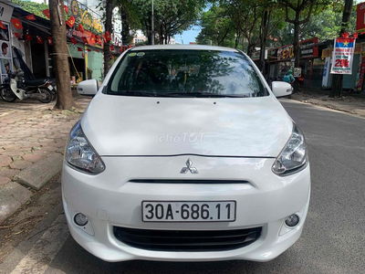Mitsubishi Mirage 2017 1.2 CVT - 6000 km