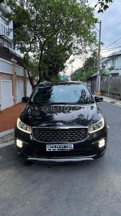 Kia Sedona 2019 Luxury D - 138000 km