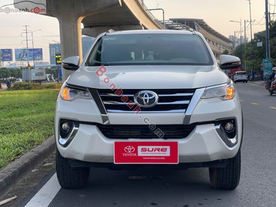 Xe Toyota Fortuner 2.7V 4x2 AT 2019