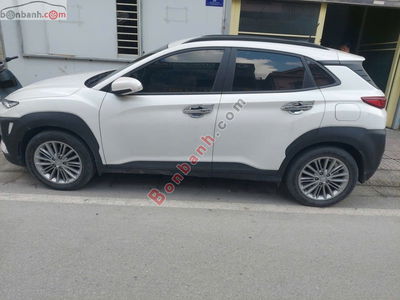 Xe Hyundai Kona Tiêu Chuẩn 2.0 AT 2021