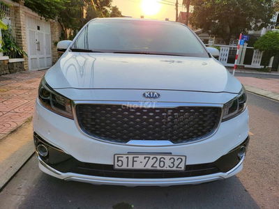 Kia Sedona 2016 Luxury 78.000km