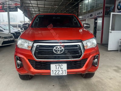 Xe Toyota Hilux 2.4E 4x2 AT 2019
