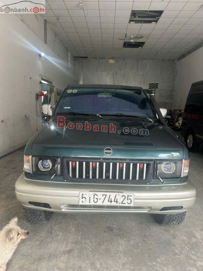 Xe Isuzu Trooper 1997