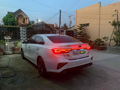 KIA Cerato Premium 2.0AT ĐK2020 Trắng 475 có TL