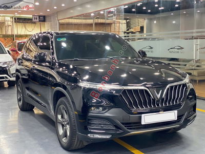 Xe VinFast Lux SA 2.0 Base 2.0 AT 2020