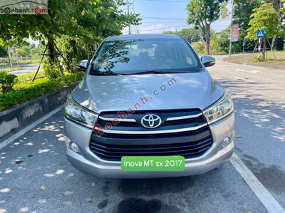 Xe Toyota Innova 2.0E 2017