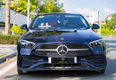 Xe Mercedes Benz C class C300 AMG 2022