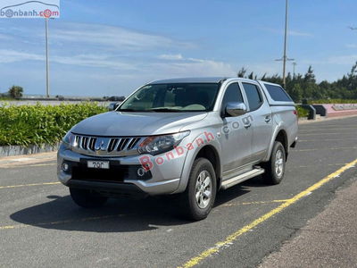 Xe Mitsubishi Triton GLX 4x2 MT 2015
