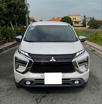 Mitsubishi Xpander 2022 AT Premium