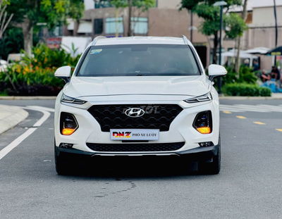 Hyundai Santafe model 2021 máy dầu