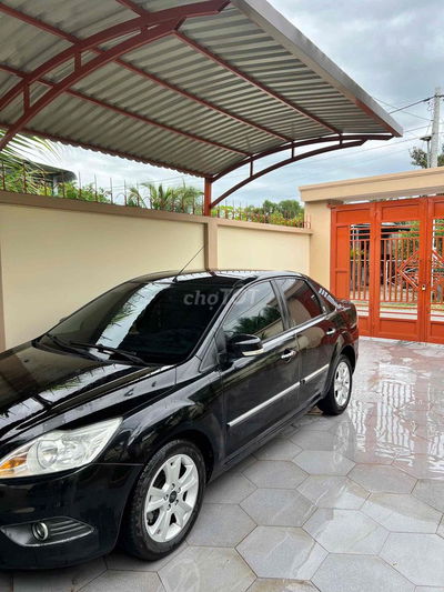 Ford Focus 2011 2.0 AT Ghia - 128000 km