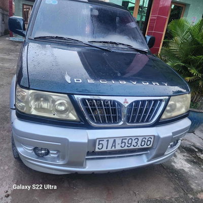 Mitsubishi Jolie Xanh đen 7 chỗ