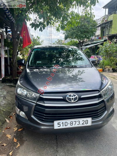 Xe Toyota Innova 2.0E 2020