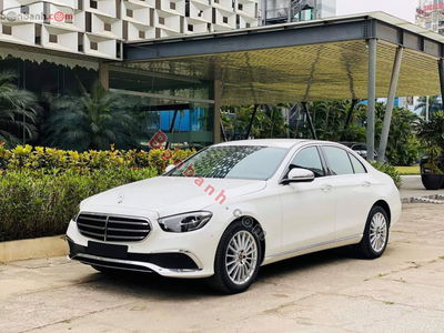 Xe Mercedes Benz E class E200 Exclusive 2025