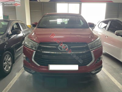 Xe Toyota Innova 2.0 Venturer 2018