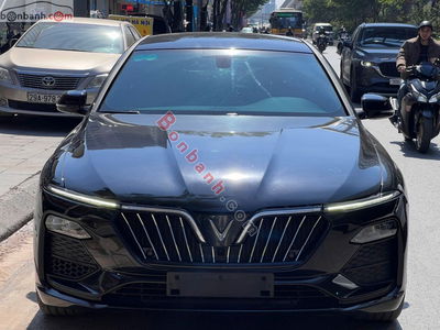 Xe VinFast Lux A 2.0 Tiêu chuẩn 2022