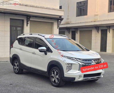 Xe Mitsubishi Xpander Cross 1.5 AT 2020