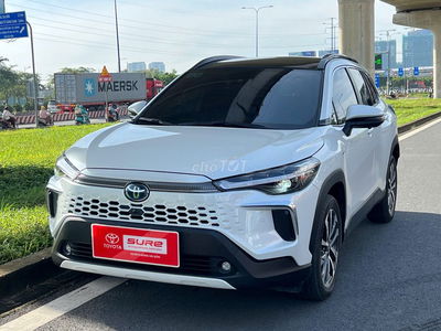 Corolla Cross 2024 1.8HEV - Trắng Ngọc Trai