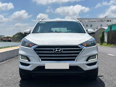 Hyundai Tucson 2020 máy xăng số tự động