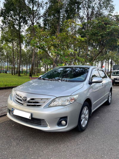 Toyota Corolla Altis 2013 1.8G AT - 120000 km