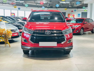 Xe Toyota Innova 2.0 Venturer 2018