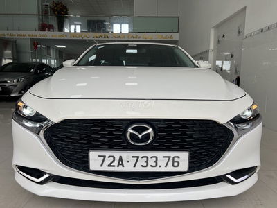 Mazda 3 2021 1.5L Luxury - 73000 km