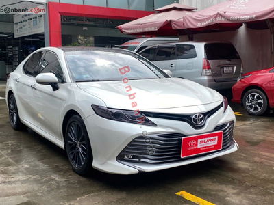 Xe Toyota Camry 2.5Q 2021