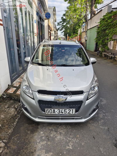 Xe Chevrolet Spark LT 1.2 MT 2016