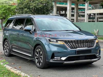 Xe Kia Carnival Signature 2.2D 2024