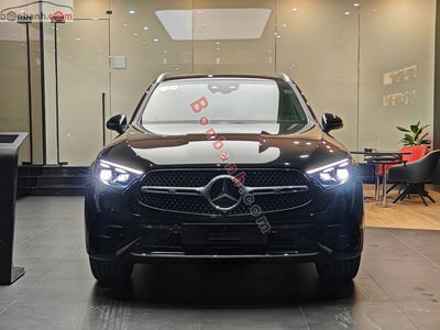 Xe Mercedes Benz GLC 300 4Matic 2023