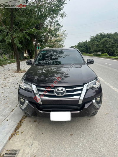 Xe Toyota Fortuner 2.4G 4x2 AT 2019