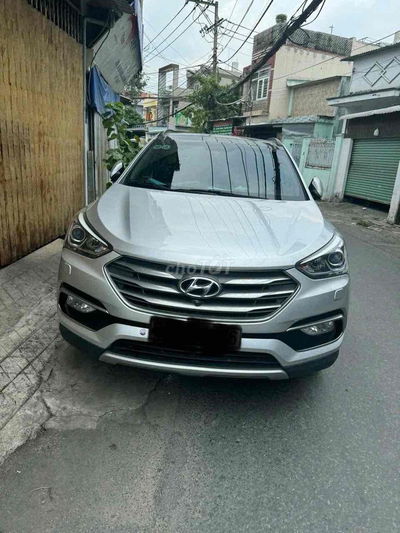 Hyundai SantaFe 2017 Bản xăng full Bạc 50200 km