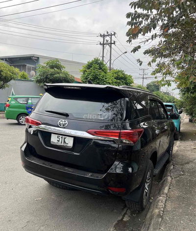 Bán xe Toyota Fortuner 2020 2.4AT 4x2 còn rất mới