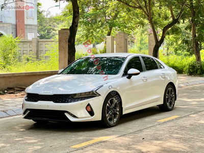 Xe Kia K5 Luxury 2.0 AT 2022