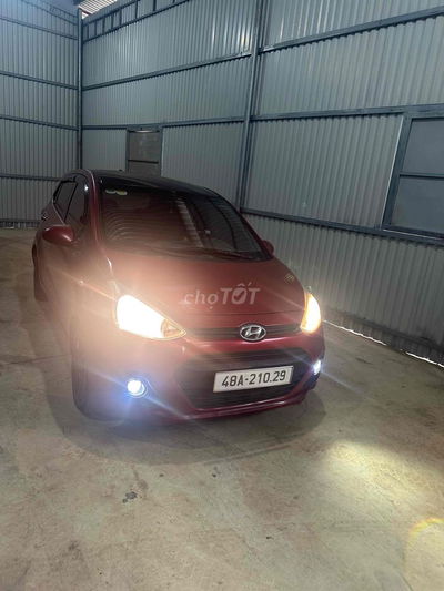 Cần Bán Hyundai i10 2015 nhập ấn