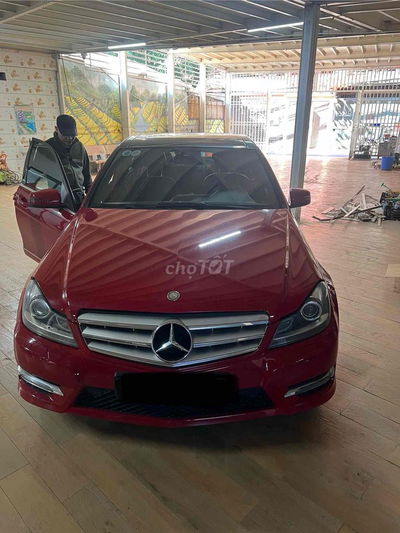 Mercedes Benz C Class 2013 C300 AMG - 125000 km