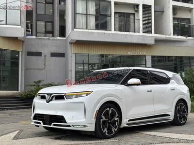 Xe VinFast VF9 Plus 7S 2023