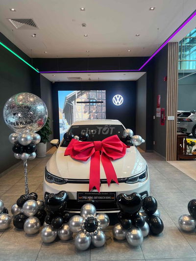 Volkswagen Golf 2025