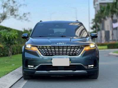 Kia carnival 2.2D signature- 45000 km