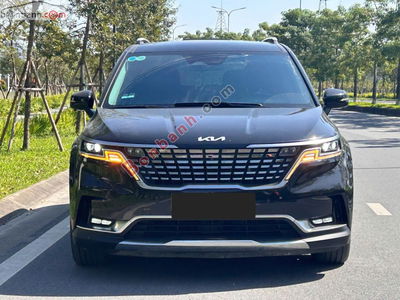 Xe Kia Carnival Signature 2.2D 2023